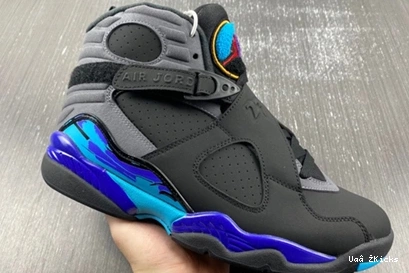 Stylish  Retro Aqua 768 648 305381- 8 Jordan 0819